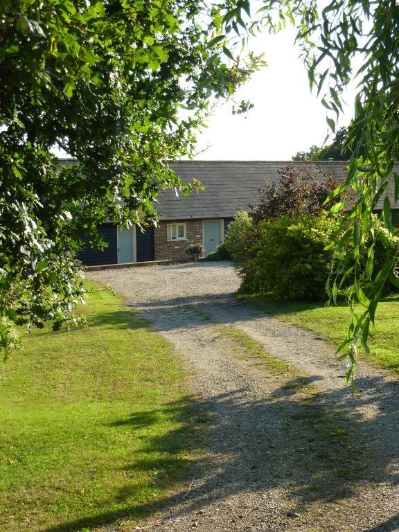 St Benedicts Byre B&B Crowhurst  Exterior photo