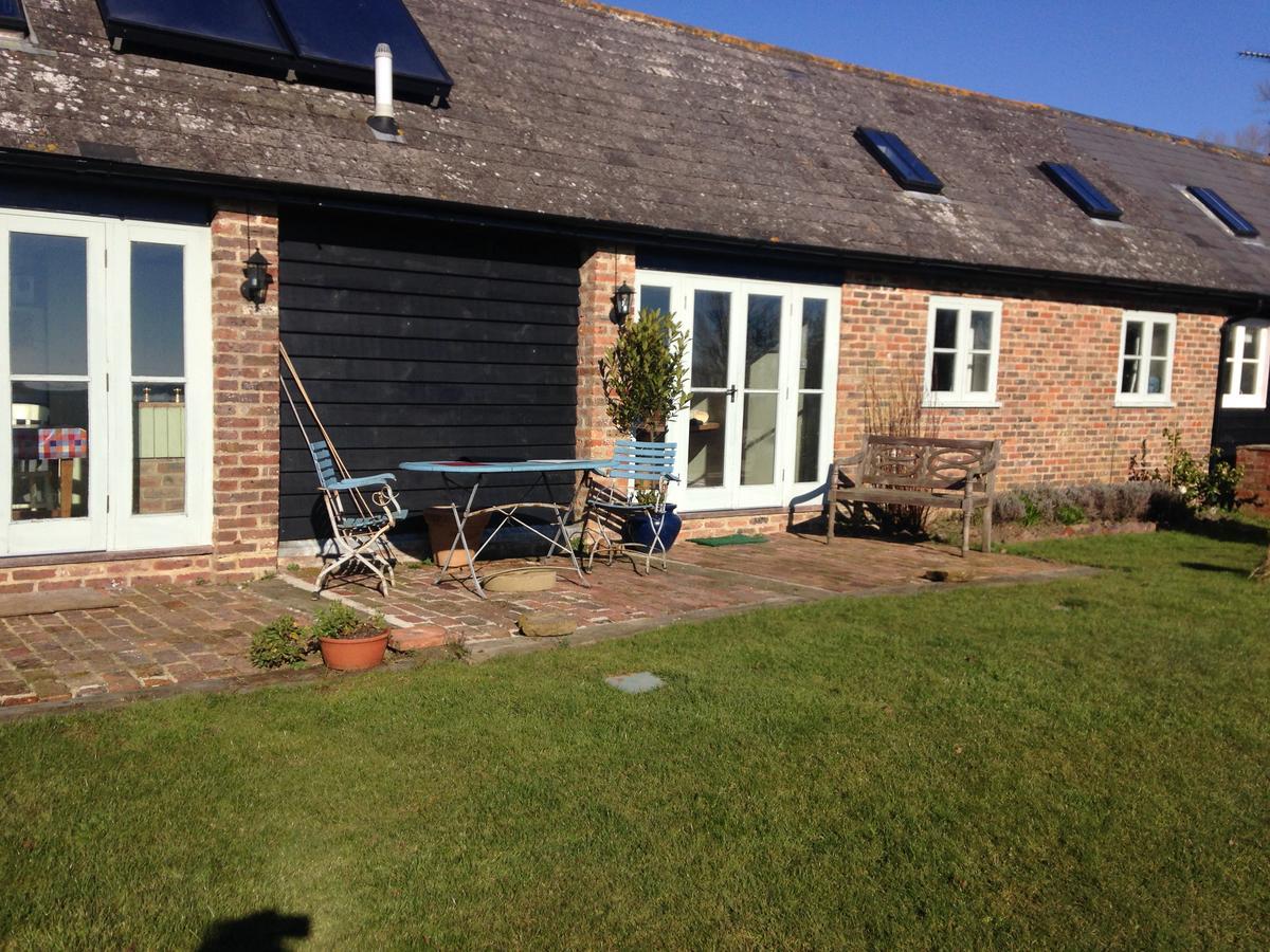 St Benedicts Byre B&B Crowhurst  Exterior photo